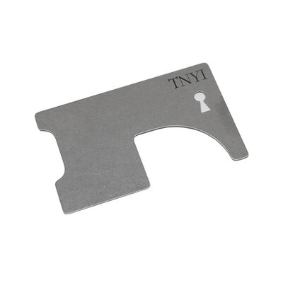 New Arrivals 0.7mm/0.3MM Portable Wallet Door Seam Manual Firefighter Hand Lock Bypass Hall Pass Locksmith Pick Tool